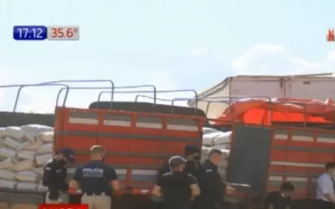 Incautan 14 toneladas de az�car de contrabando