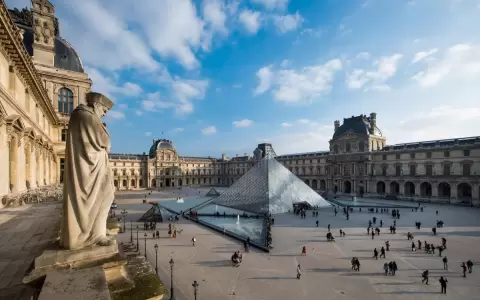 Museos franceses piden la reapertura de sus espacios
