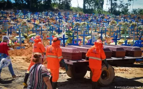 Pandemia hace trizas la demograf�a en Brasil: expectativa de vida cay� un a�o en San Pablo