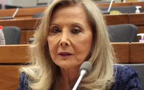 Sequera confirma vacunaci�n VIP de senadora Gusinky y Friedmann