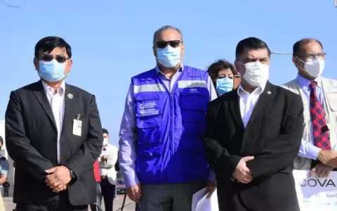 Dimisi�n de Escoto: rara y auspiciosa coincidencia sobre el inter�s nacional por las vacunas