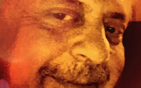 Marcelo Hern�ez, poes�a "con manos de fuego"