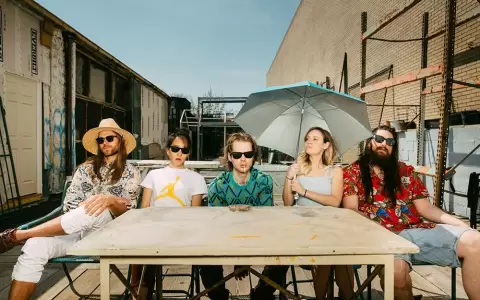 The Armed presenta adelanto de su pr�ximo disco