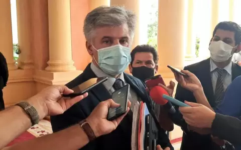 Militares y Polic�as a las calles para control de nuevas medidas