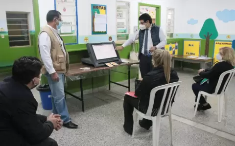 Oficinas distritales se preparan para asistir en las internas simult�neas