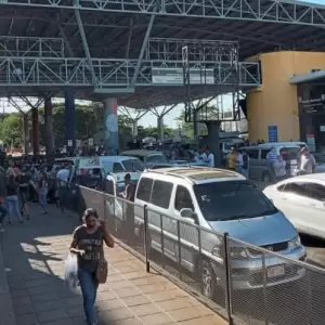 Video: Denuncian agresi�n de marinos a menores en Puente de la Amistad durante operativo de incautaci�n