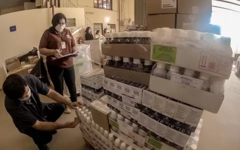 Salud anuncia que Estados Unidos completa cooperaci�n en medicamentos