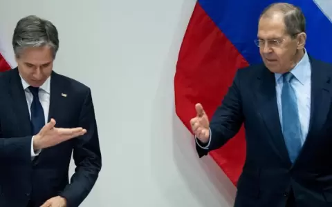 EE.UU. y Rusia liman diferencias en Islandia