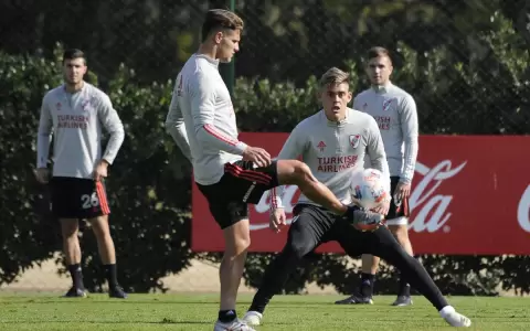 River Plate suma 15 contagios antes del cl�sico contra Boca Juniors