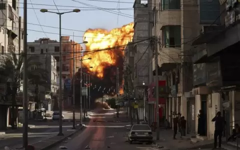 Al menos 140 palestinos muertos, 40 de ellos ni�os, en los intensos bombardeos de Israel en Gaza