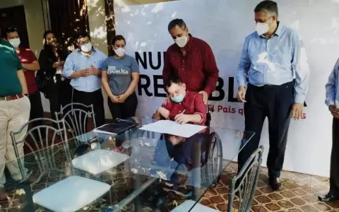 Pablo Hellman: "Me involucre en pol�tica para ayudar, porque s� lo que es la desigualdad"