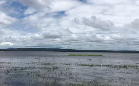El Lago Ypacara� recupera su nivel y lo mantiene hace 150 d�as
