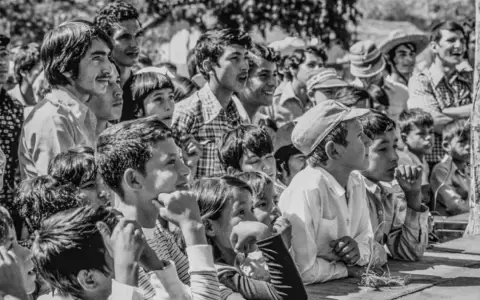 Aty �e'e, teatro social en Paraguay: Una utop�a que resiste
