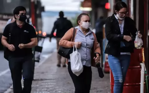 Salud report� sobre 2.377 nuevos casos de Covid-19 y 75 muertes