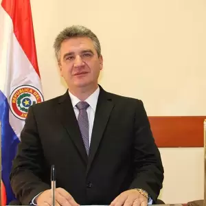 Bacchetta advierte "cambios profundos" tras declaraciones de Leite