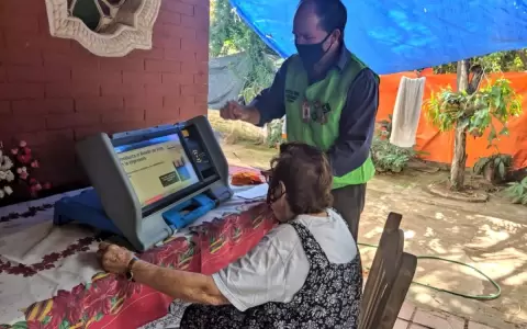 Jornada de verificaci�n Voto en Casa se realiz� en 8 barrios de Luque
