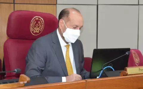 Senado pide celeridad a la Corte sobre acci�n presentada por Itaipu