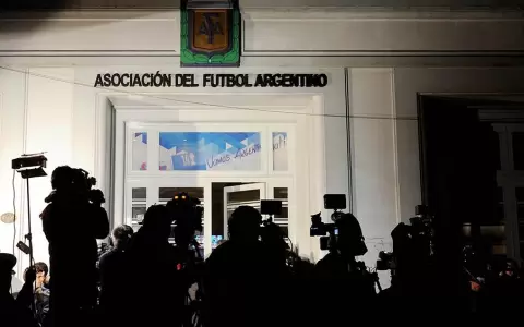 Allanaron sede de la AFA en una causa por lavado de dinero y defraudaci�n