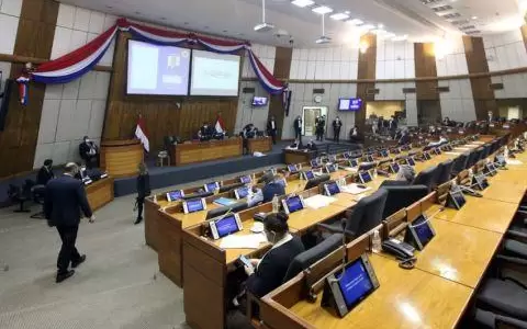 Contagios en elecciones municipales y falta de vacunas preocupa a legisladores