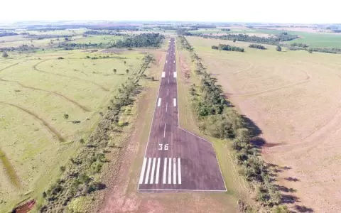 Modernizar�n aeropuerto de Salto del Guair�