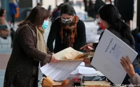 Chile concluye hist�rica elecci�n para cambiar su Constituci�n