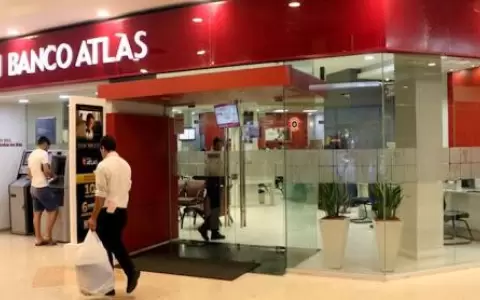 Calificadora respalda solvencia del banco del clan Zuccolillo