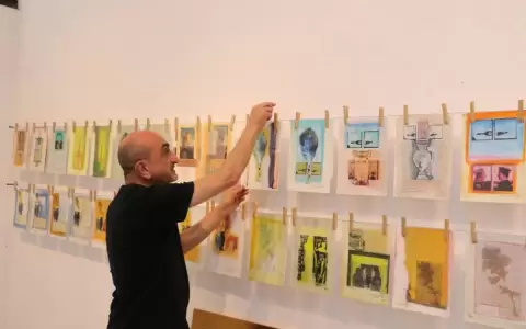 Miembros de la comunidad cultural despiden al artista Bernardo Krasniansky