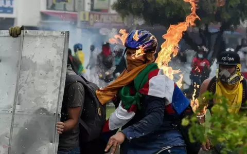 Duque orden� "m�ximo despliegue de la fuerza p�blica" para levantar bloqueos