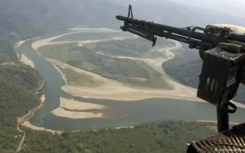 Per�: al menos 18 personas mueren en ataque que atribuyen a Sendero Luminoso