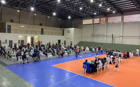 Covid-19: Aumenta la cantidad de gente en los vacunatorios