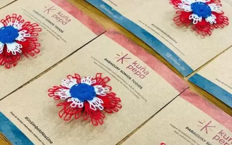 Ku�a Pep�: originales escarapelas con valor social