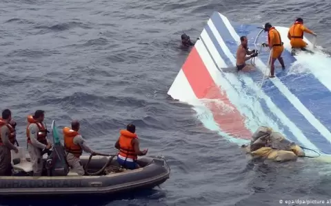 Air France y Airbus deben ir a juicio por accidente del vuelo R�o-Par�s AF447