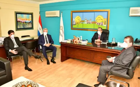 Fondos sociales: Finalmente EBY entrega datos a Contralor�a