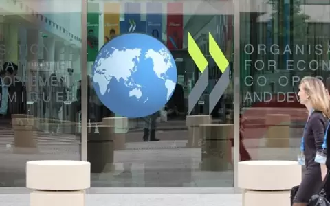 OCDE revisa al alza sus previsiones de crecimiento mundial para 2021 y 2022