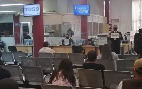 Reportan aumento de inter�s sobre la m�quina de votaci�n