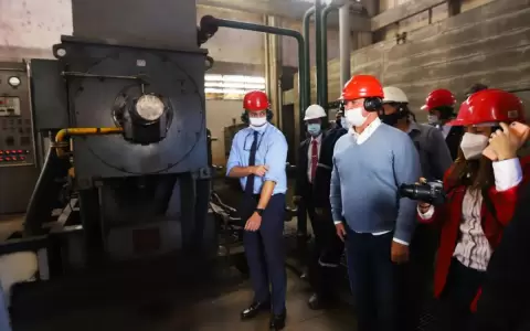Abdo asegura que Acepar est� a escasos d�as de producir ox�geno