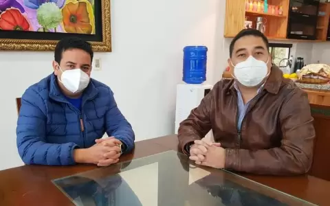 Nakayama se reuni� con el intendente de Villa Elisa