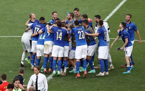 Eucopa: Italia vence a Gales y clasifica con puntaje perfecto