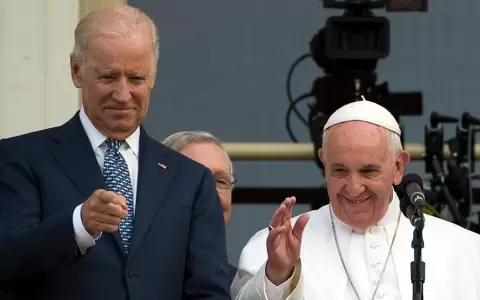 El Vaticano y Estados Unidos comenzaron a reconstruir su relaci�n, da�ada por Trump