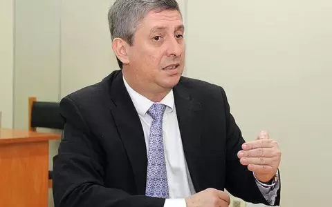 Presidente del TJSE visit� hoy la ANR