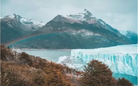 Escenario natural que deslumbra: El Calafate junto al Glaciar Perito Moreno y El Chalt�n
