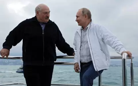 Lukashenko se apoya en Putin y unen inteligencia rusa contra Occidente