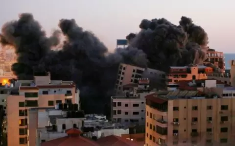 Israel vuelve a atacar en Gaza tras lanzamiento de m�s globos incendiarios