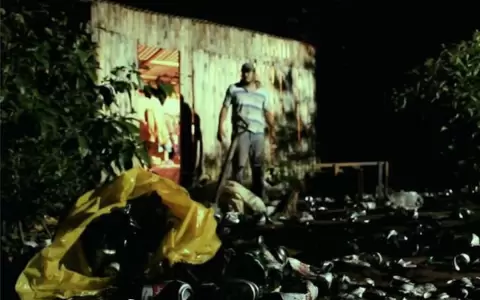 "Latas vac�as" en Ciclo de Cine de las Am�ricas, Par�s