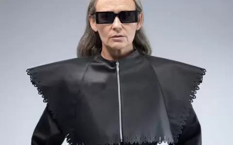 Deiv/Bassen, deconstruir la historia para hacer moda