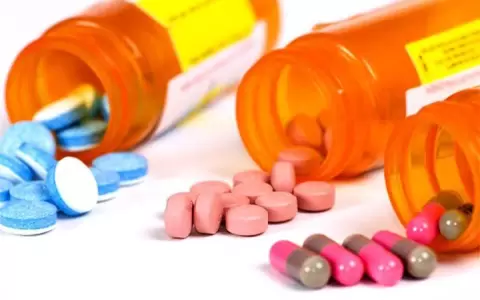 Salud advierte sobre aumento de infecciones por bacterias resistentes a antibi�ticos