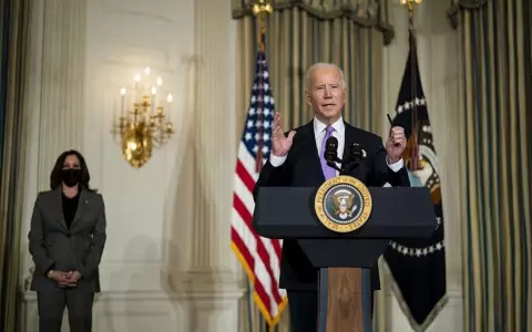 Biden pedir� a Putin actuar para frenar la ola de ciberataques