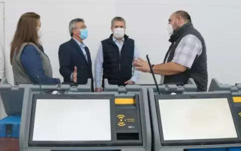 Presidente del TSJE verifica acompa�amiento log�stico para las internas