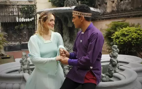 "Ofelia iba fluyendo" en streaming