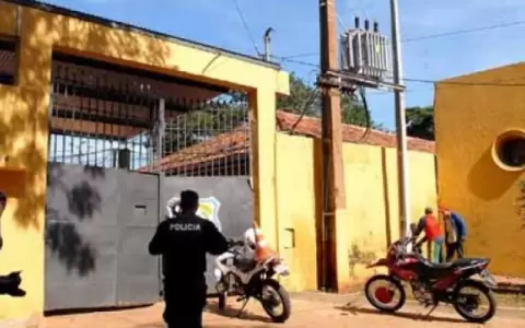 Hay m�s funcionarios implicados con Red de extorsi�n, seg�n ministra